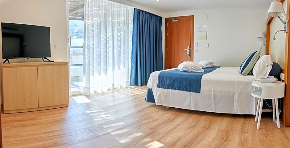 Photo 1 of 23 of Suite, Terrace