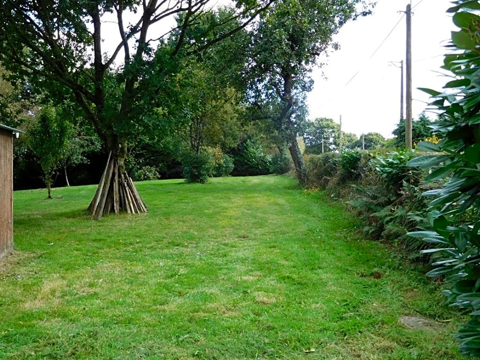 B&B  Repos sous les arbres