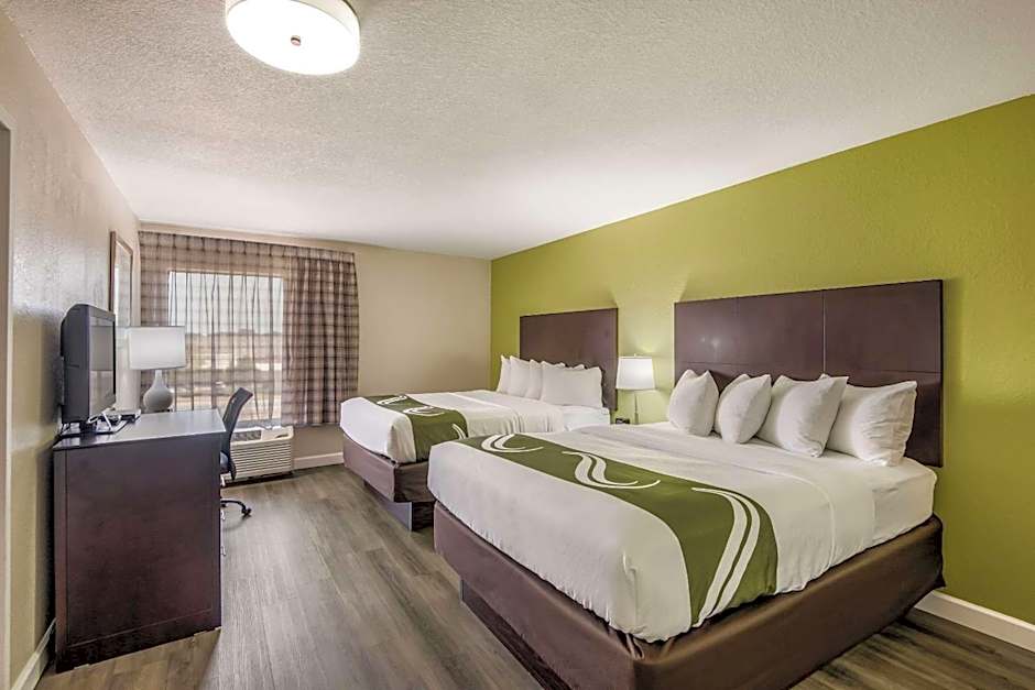 Quality Inn & Suites Quincy - Downtown