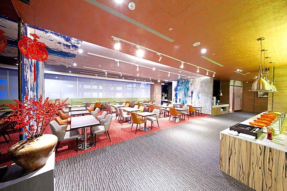 AJ Hotel