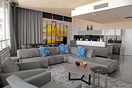 The Capital Menlyn Maine