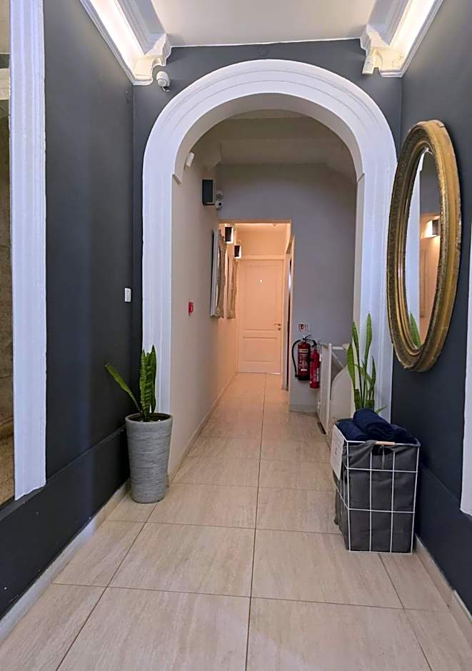 D Townhouse Boutique Suites