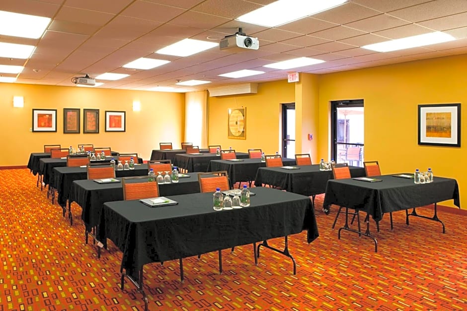 Courtyard Sacramento Airport Natomas