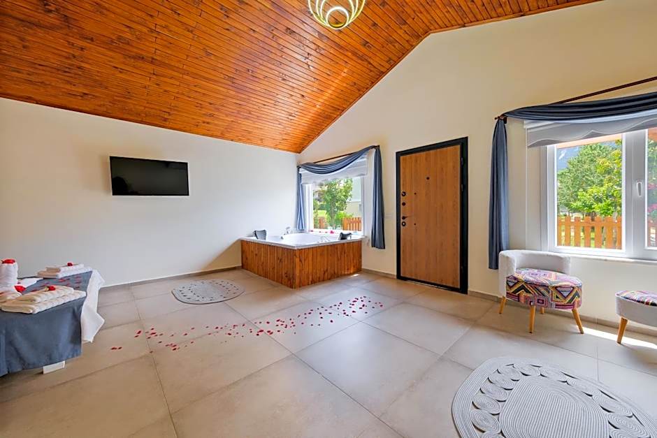 Larimar Suite Hotel