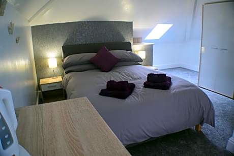 King Room with Mountain View