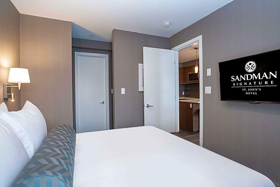 Sandman Signature St. John's Hotel