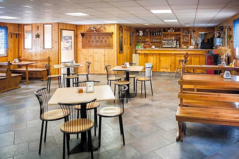 Villaggio Turistico Camping Cervino