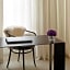 The Chicago Hotel Collection Ambassador Gold Coast