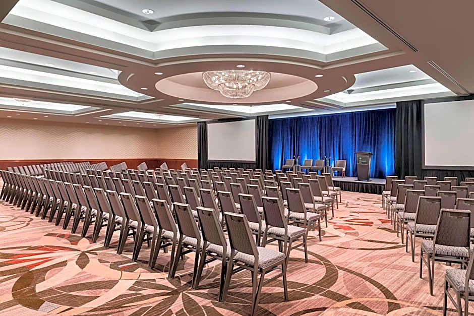 Sheraton Suites Calgary Eau Claire