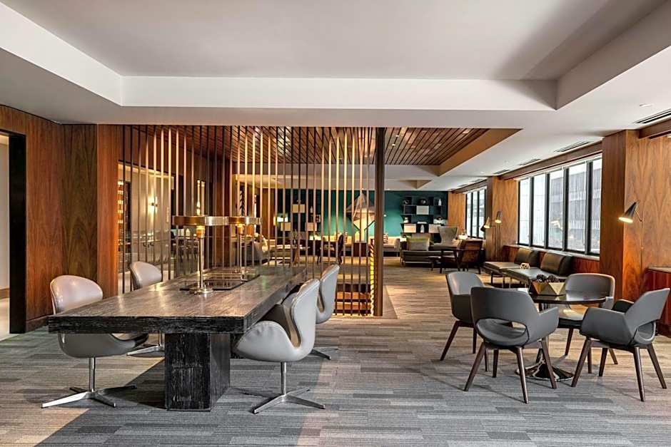 Le Meridien Houston Downtown