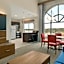 Holiday Inn Express Hotel & Suites Opelika Auburn By IHG