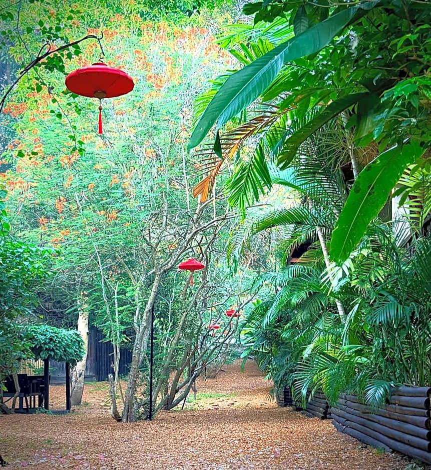 Alcove Bungalow