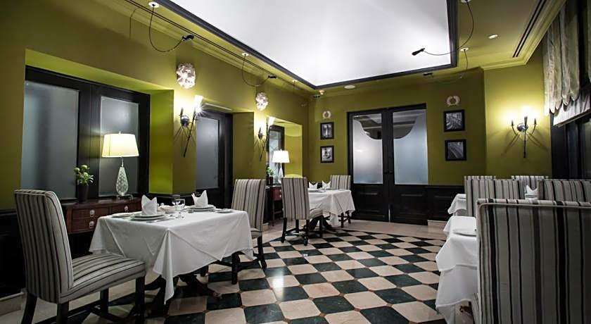 Hawthorn Suites By Wyndham Al Khobar