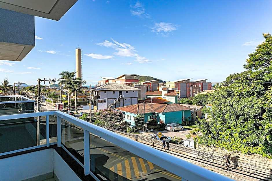 Ao lado Costão do Santinho. Churrasqueira - SBR304