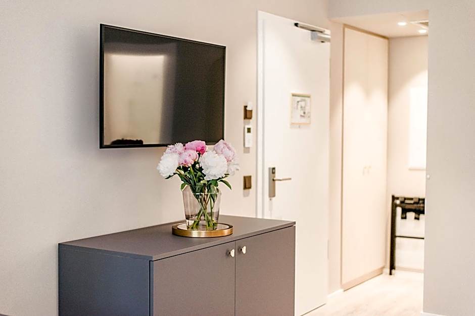 MAXIMILIAN MUNICH Apartments & Hotel