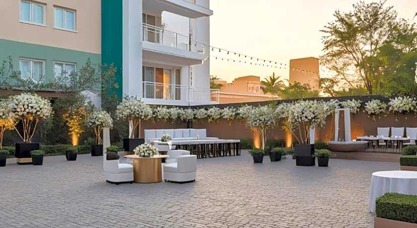 ARC The Boutique Hotel 