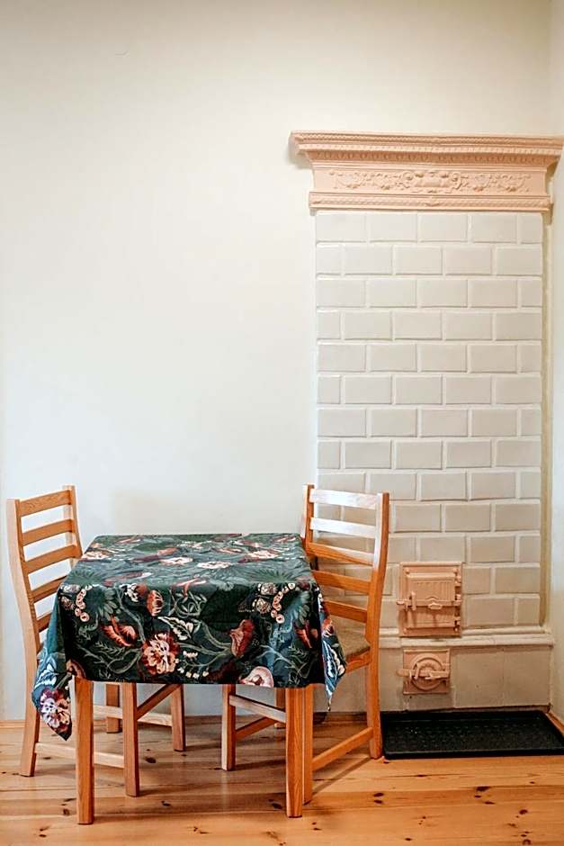 Zamkowa, Pokoje Gościnne