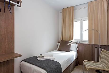 Two-Bedroom Penthouse with Terrace