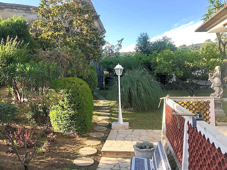 HIstoric Luxury Villa,sea view, private parking