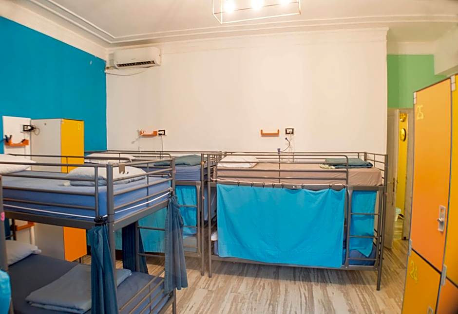 Victoria House Hostel