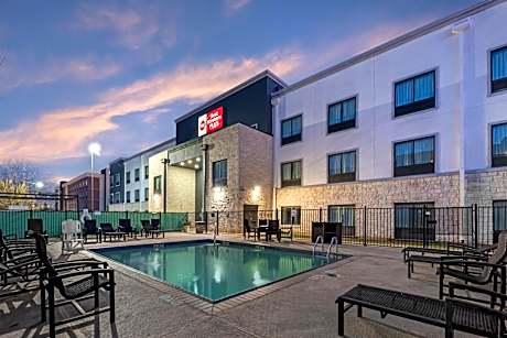 Best Western Plus Austin Airport Inn & Suites