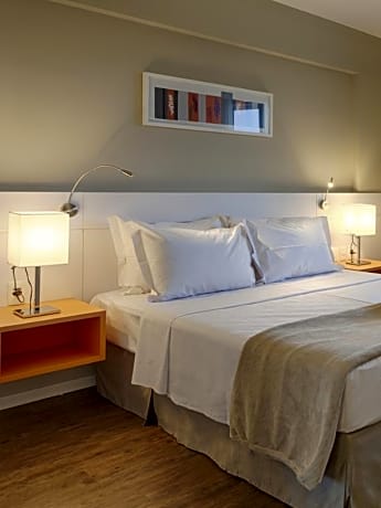 SUPERIOR LUXURY COUPLE CAPACITY 01