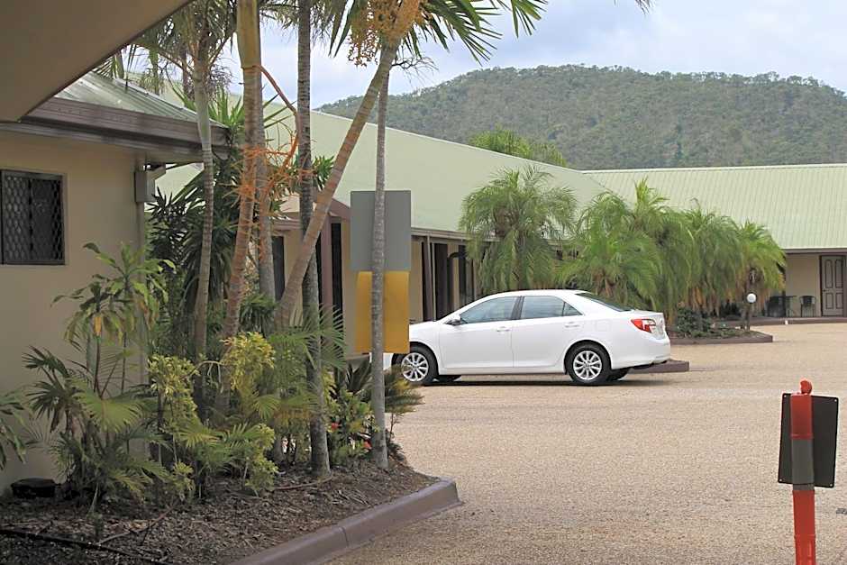 Glenmore Palms Motel