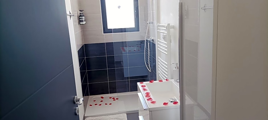 CHAMBRE COSY Adults only