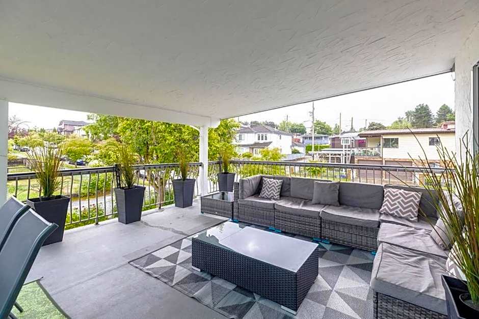 Beautiful Vancouver Special Home