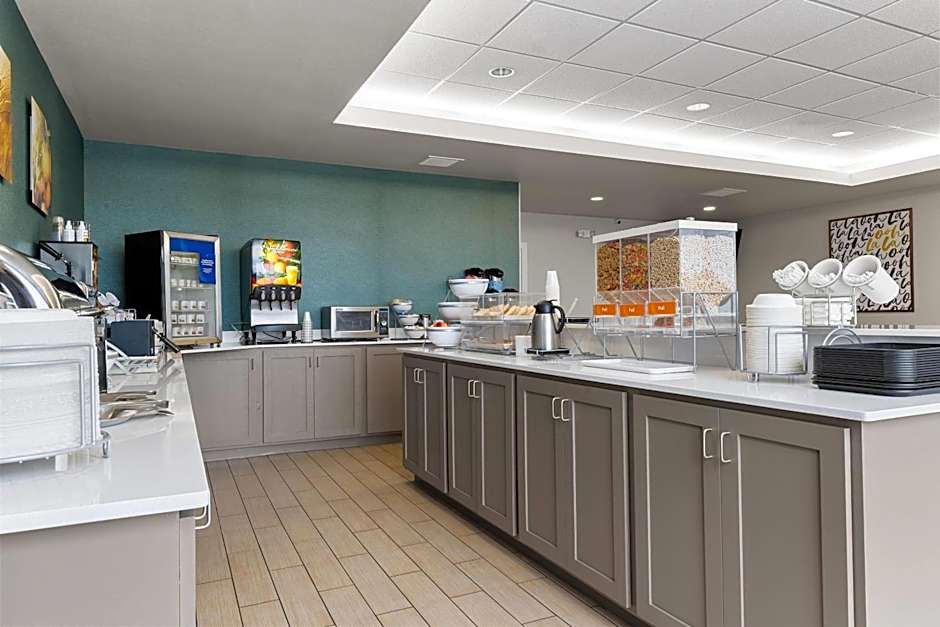 Comfort Inn & Suites Marion I-57