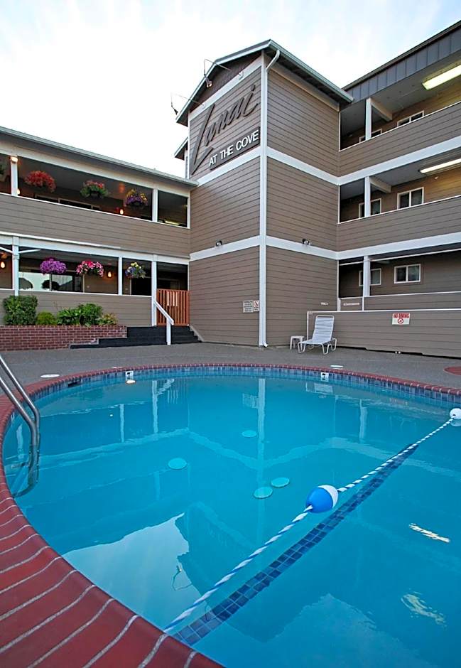 Lanai at the Cove