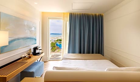 Executive Triple Room