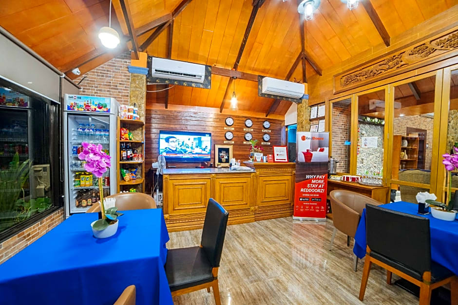 RedDoorz Plus @ Starhomes Olivianville