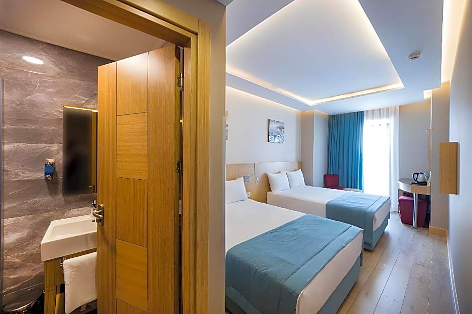 The Meretto Hotel LALELi