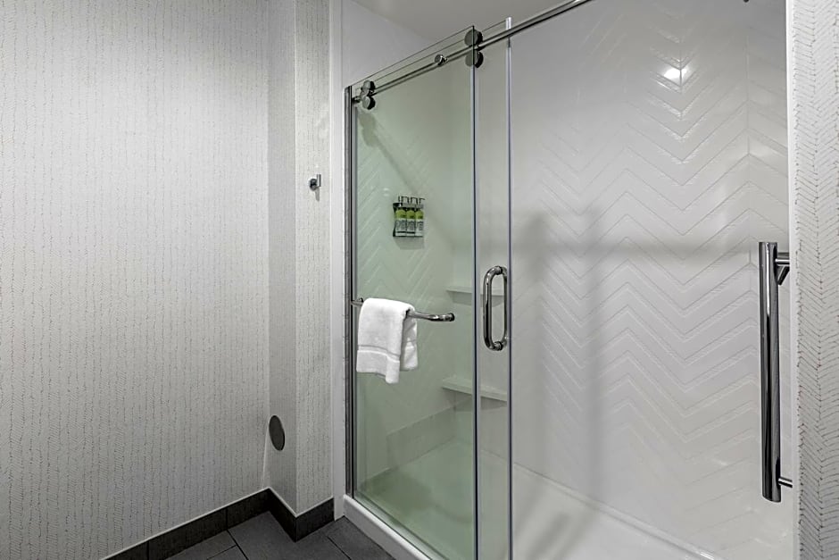 Holiday Inn Greenville - Woodruff Road By IHG