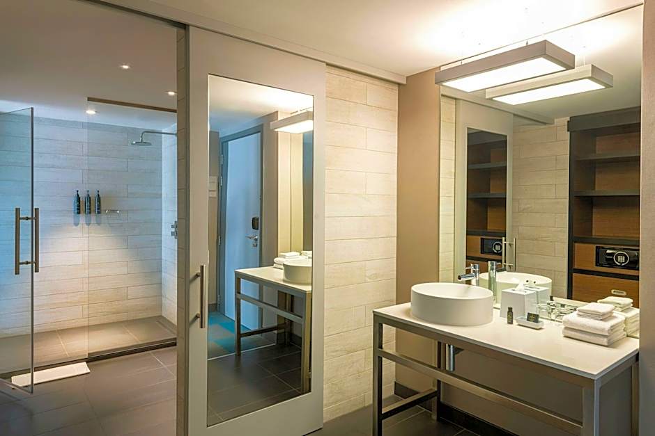 Aloft by Marriott Al Ain