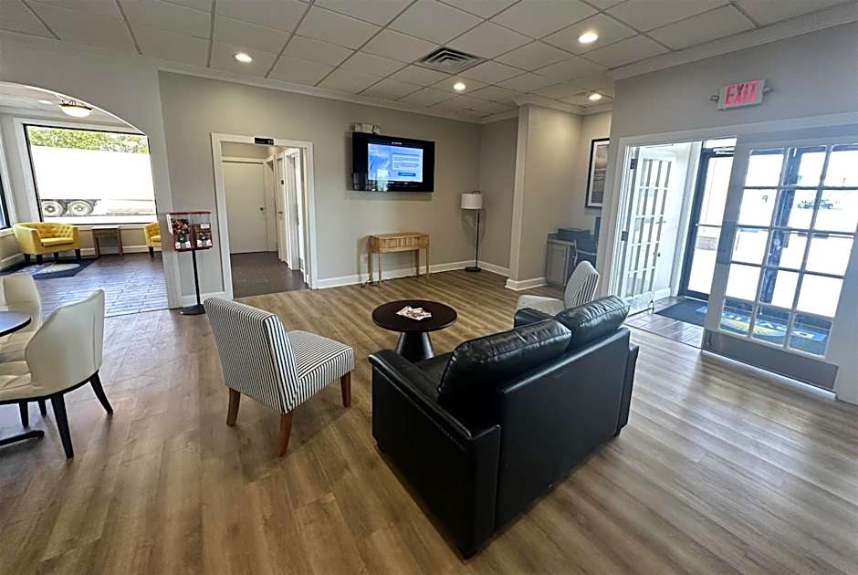 Days Inn by Wyndham Adel