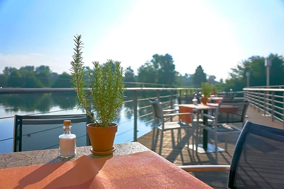 LAGO hotel & restaurant am see