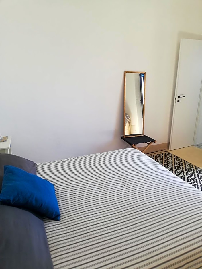 Alicudi Giardino dei Carrubi- al gradino 365