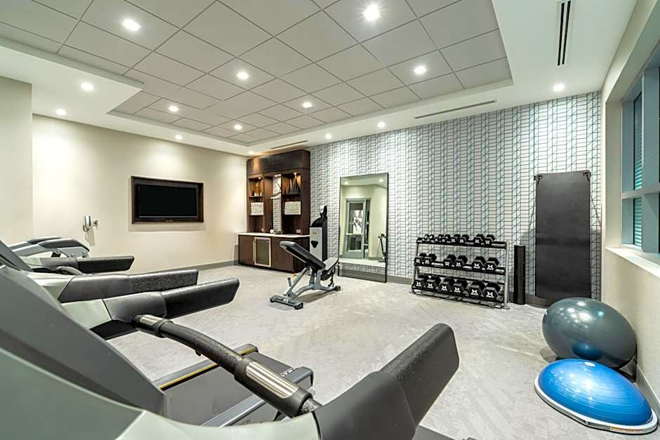 Holiday Inn Boston Logan Airport - Chelsea By IHG