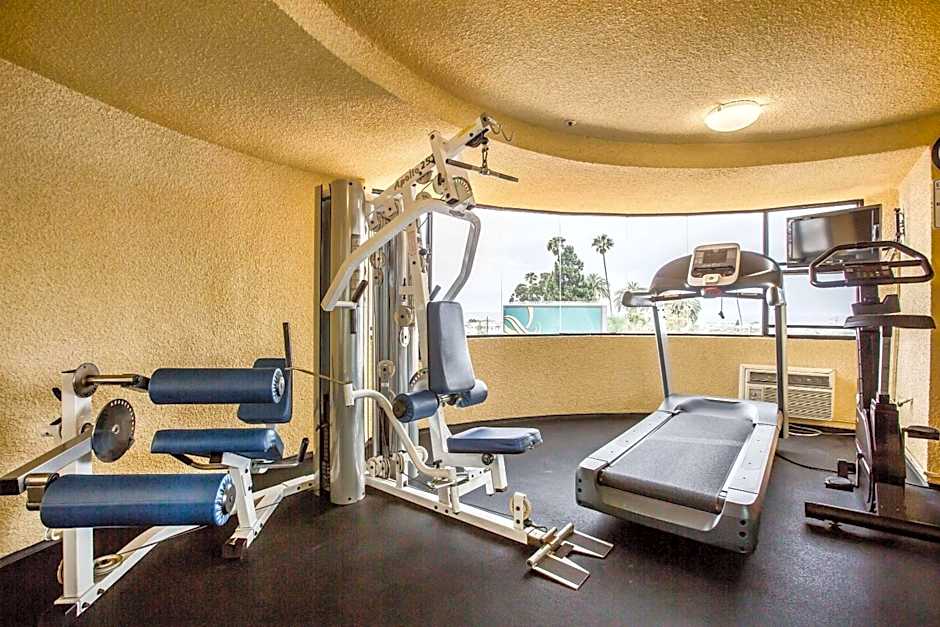 Quality Inn And Suites Hermosa Beach