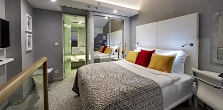 Double single use sea view