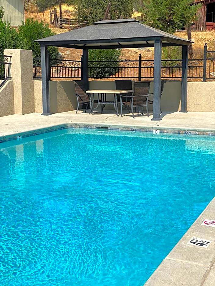 Country Inn Sonora