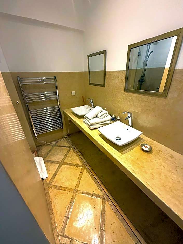 Riad Adore