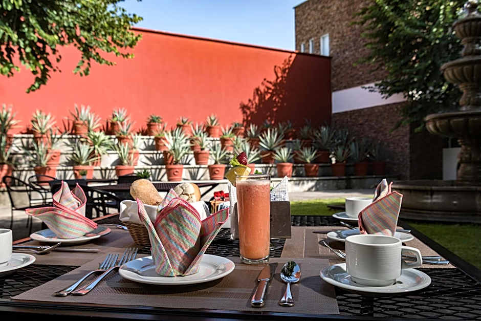 Radisson Hotel Quinta Rubelinas Cuernavaca