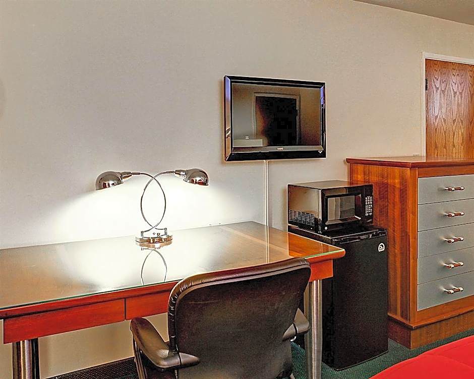 Rodeway Inn Humboldt Bay - Redwood Area