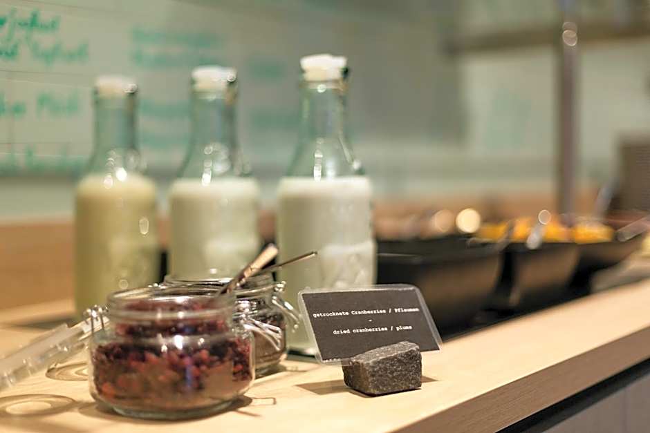 Holiday Inn - the niu, Crusoe Bremen Airport By IHG