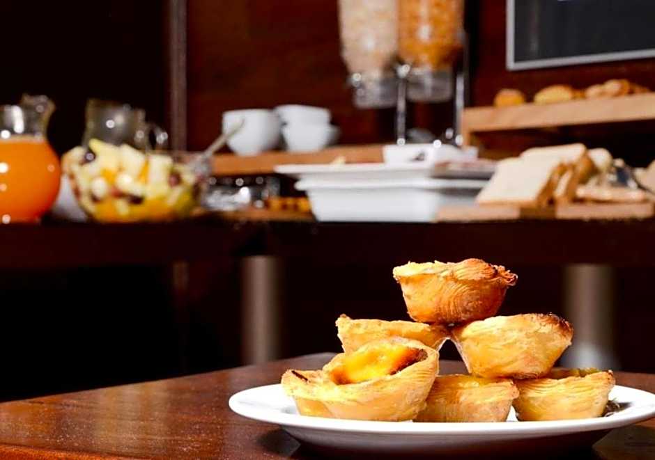 Browns Boutique Hotel