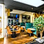 Emerald Hotel by Continental Group