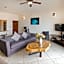 Hotel & Suites El Moro